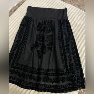 Chic Black Floral A-Line Skirt